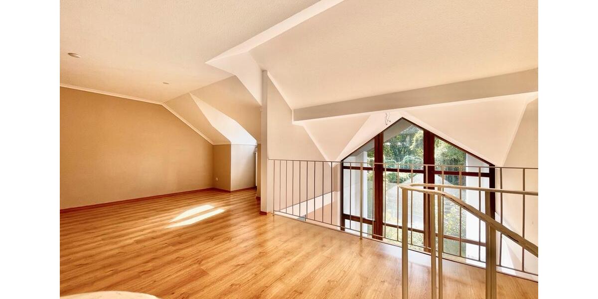 Maisonettenwohnung Kronberg im Taunus - 2.5 Zimmer, 87 m&sup2;, 369.000&euro; | Angebot:25418629