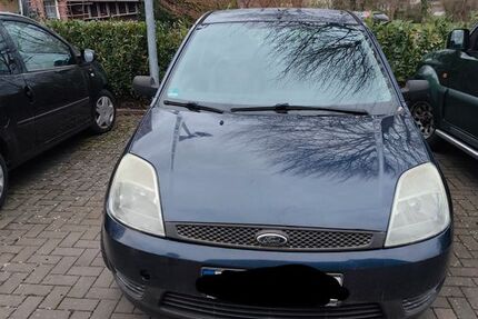 Ford Fiesta 278.000 km 800 &euro; Steinhagen 33803