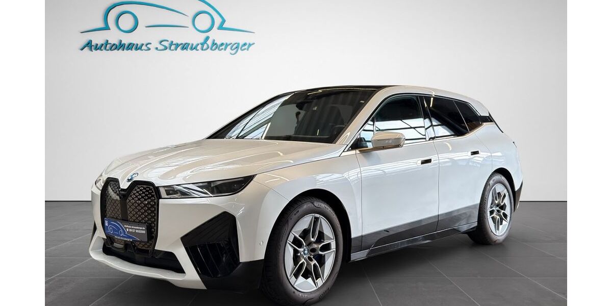 BMW iX 46.400 km 60.190 € Buchschwabach bei Nürnberg 90574