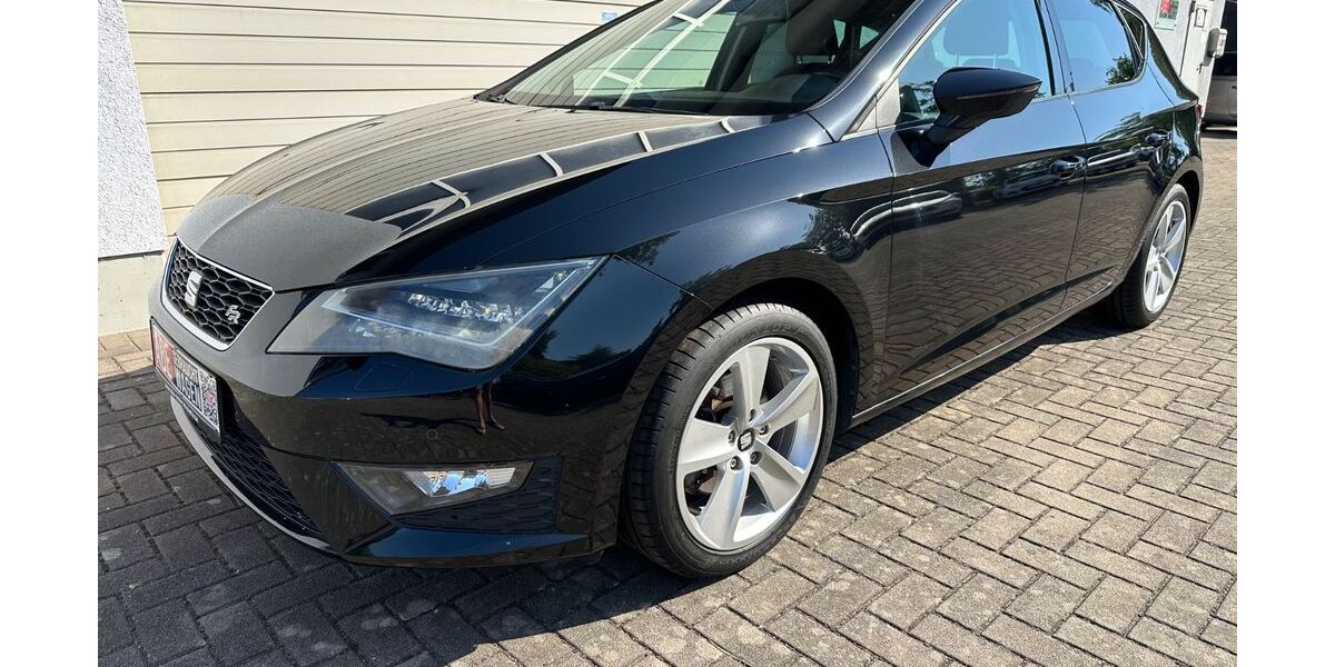 Seat Leon 94.405 km 8.900 &euro; Hilpoltstein 91161
