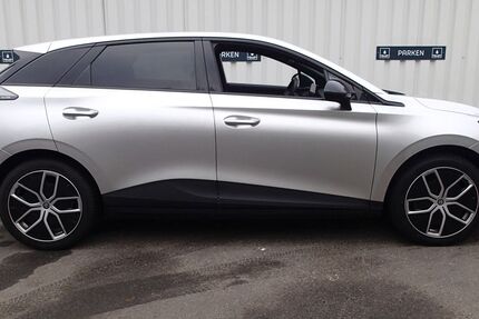 MG 4 14.500 km 22.999 &euro; Neuenhagen bei Berlin 15366