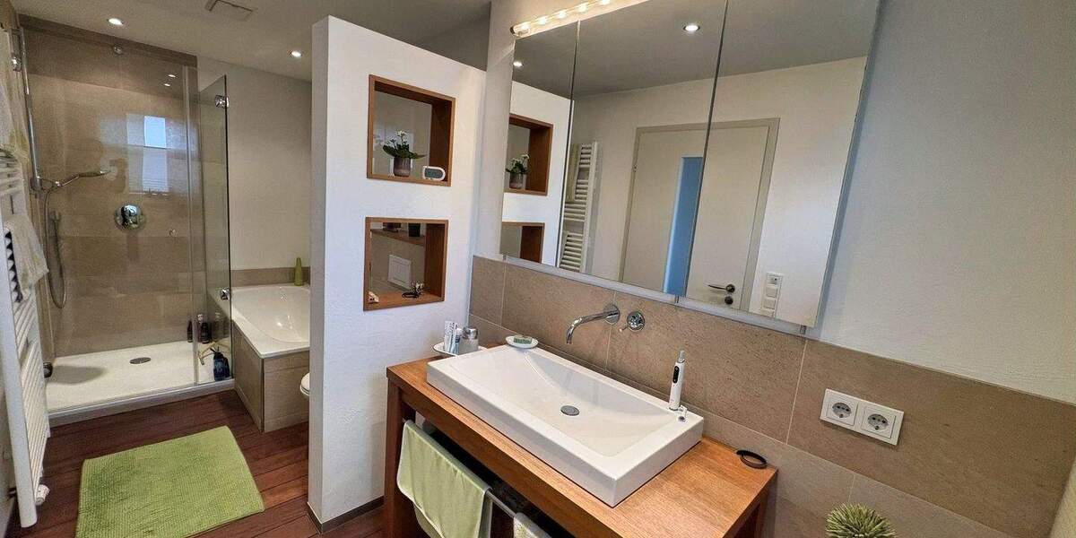 Reihenendhaus Leonberg Gebersheim - 4 Zimmer, 112 m&sup2;, 645.000&euro; | Angebot:25704387