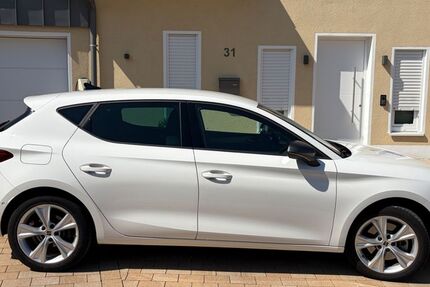 Seat Leon 26.700 km 20.190 &euro; Arnsberg 59821