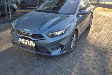 Kia ceed / Ceed 8.500 km 28.900 &euro; Ludwigsburg 71636