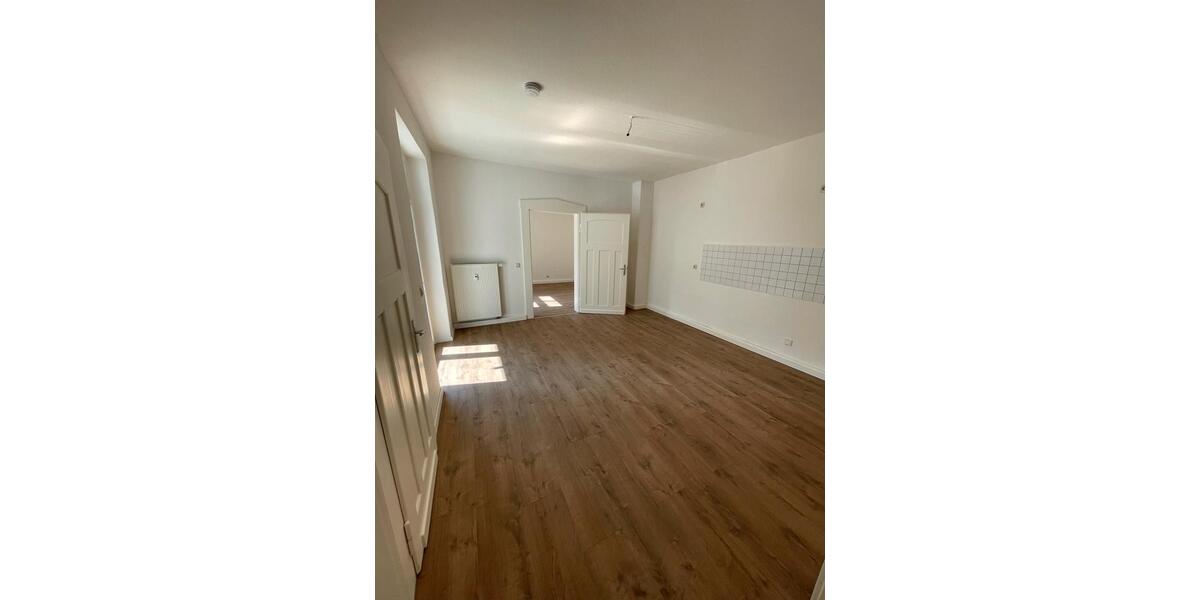 Etagenwohnung Auerbach/Vogtland Vogtland - 4.5 Zimmer, 125 m&sup2;, 740&euro; | Angebot:26413678