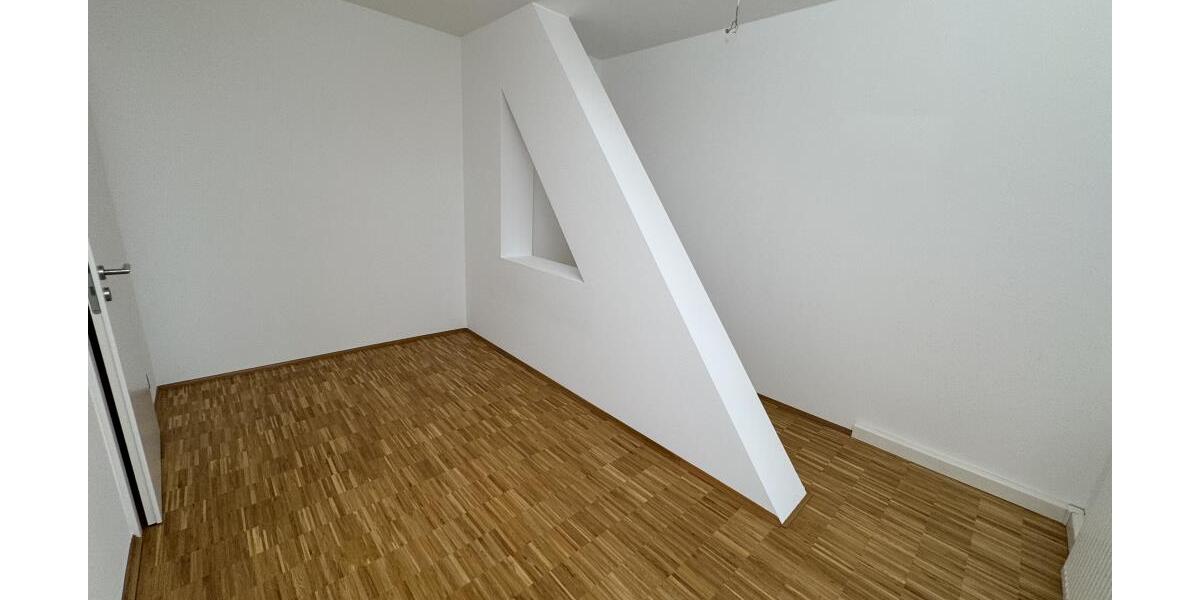 Exklusiv! 3-Raum Eigentumswohnung mit Balkon und Aufzug! *provisionsfrei! - Etagenwohnung Gera Alt-Bieblach | Angebot:26376601