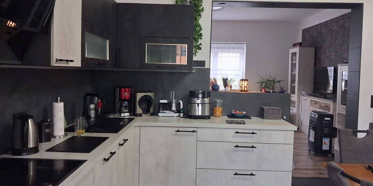 Einfamilienhaus Falkenberg Schmerkendorf - 7 Zimmer, 251 m&sup2;, 180.000&euro; | Angebot:26696009