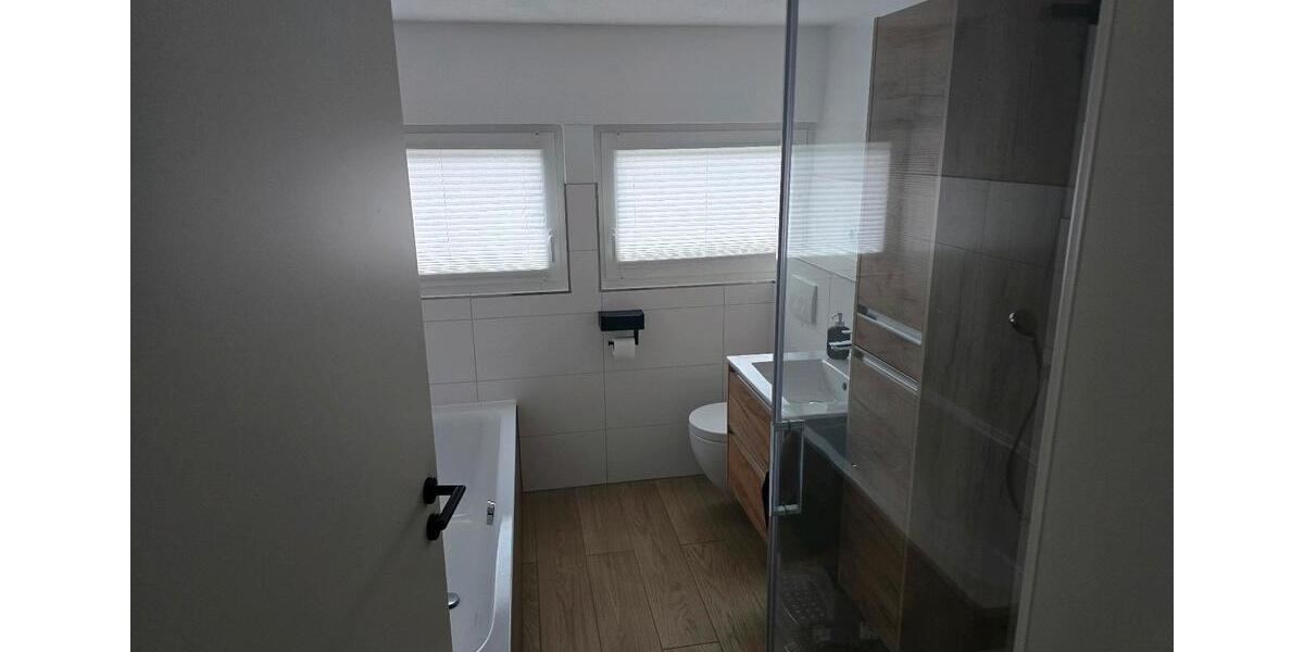 Einfamilienhaus Sundern (Sauerland) - 6 Zimmer, 138 m&sup2;, 330.000&euro; | Angebot:26841257
