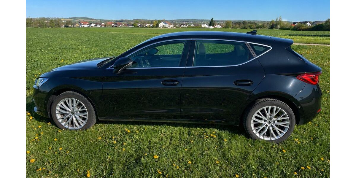 Seat Leon 62.800 km 17.650 &euro; Hüttenberg 35625