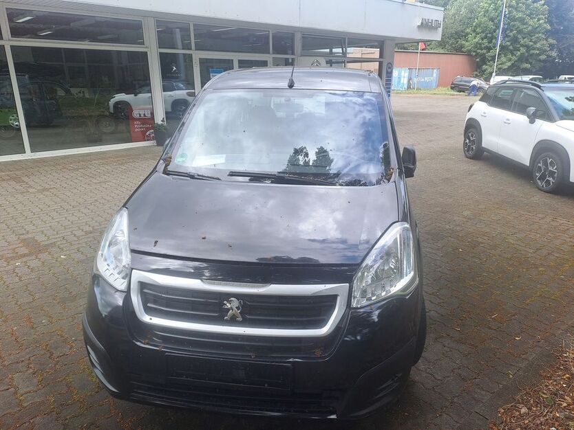 Peugeot Partner Tepee 147.706 km 9.200 € Mustin 23911