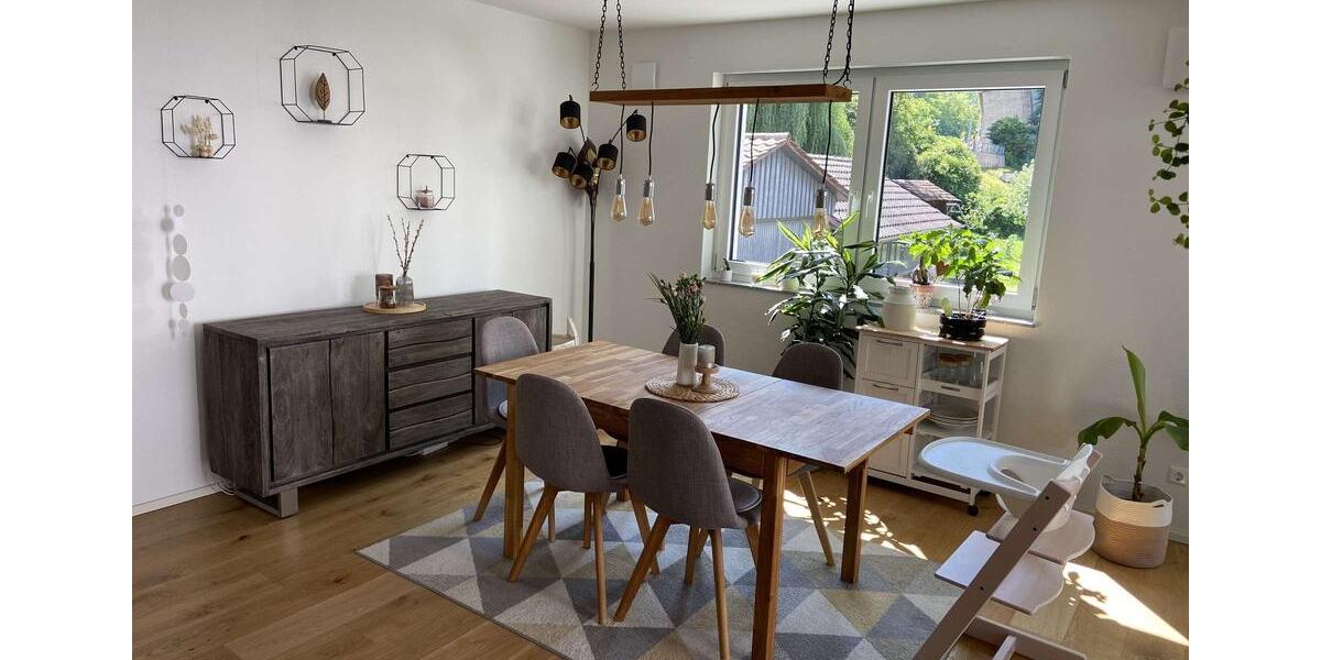 Etagenwohnung Nagold - 3 Zimmer, 100 m&sup2;, 1.250&euro; | Angebot:25570117