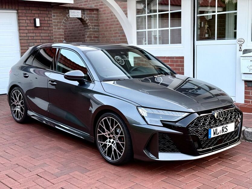 Audi RS3 5.990 km 69.900 € Marschacht 21436