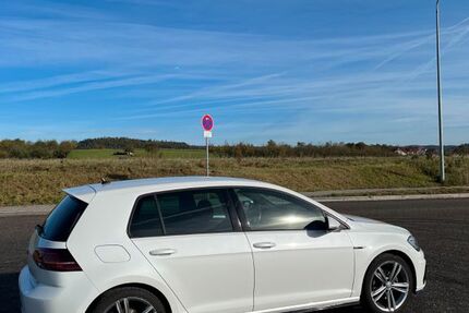 VW Golf 73.700 km 18.200 &euro; Backnang 71522