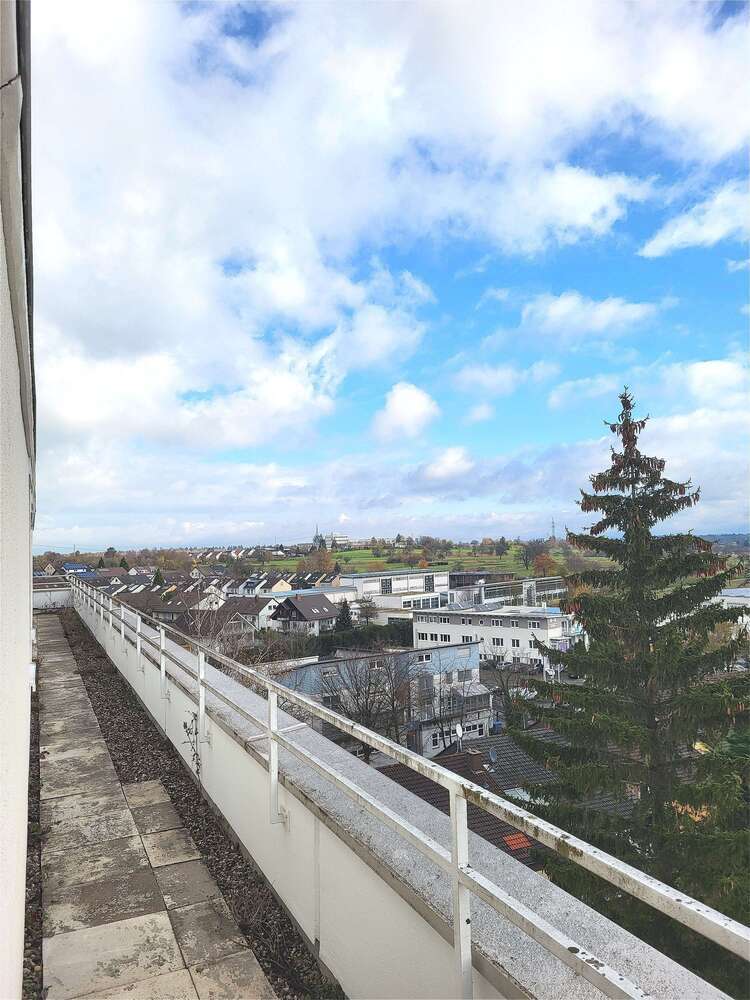 Wohnung zum Kaufen in Waldbronn 469.000 € 187 m²