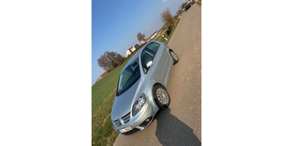 VW Golf Plus 98.600 km 2.700 &euro; Rohr in Niederbayern 93352