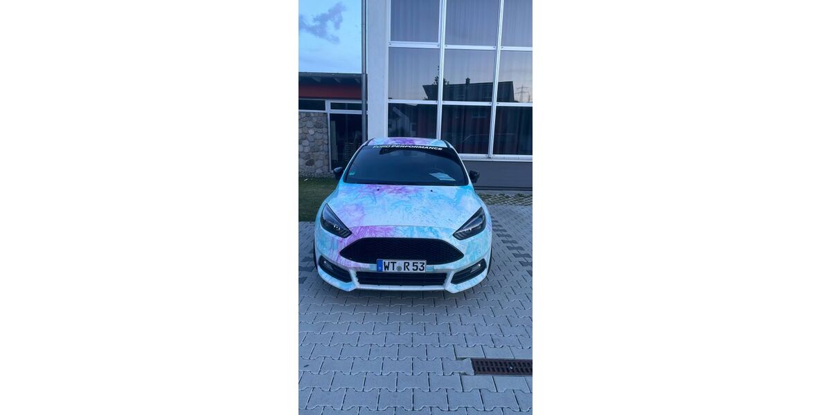 Ford Focus 102.000 km 14.500 &euro; Waldshut-Tiengen 79761