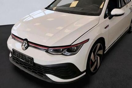 VW Golf 32.300 km 30.490 &euro; Roth 91154