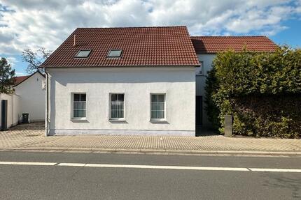 Haus Hoyerswerda - 5 Zimmer, 165 m&sup2;, 379.000&euro; | Angebot:26300232