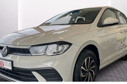 VW Polo 6.000 km 18.989 &euro; Artern 06556