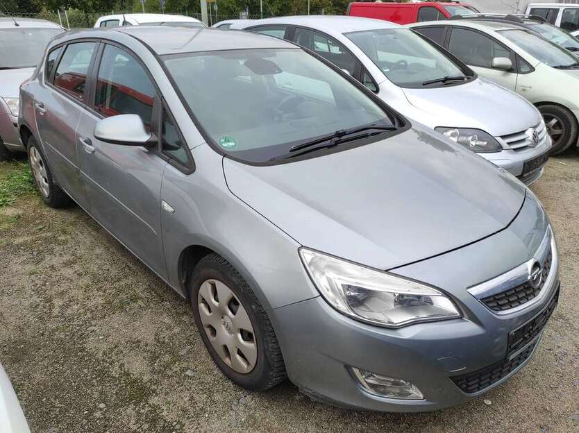Opel Astra 124.999 km 4.999 € Biebesheim 64584
