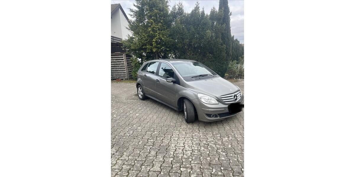 Mercedes-Benz B150 130.000 km 3.999 &euro; Graben-Neudorf 76676