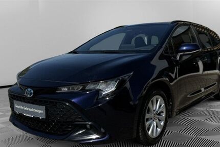 Toyota Corolla 32.500 km 27.555 &euro; Anklam 17389