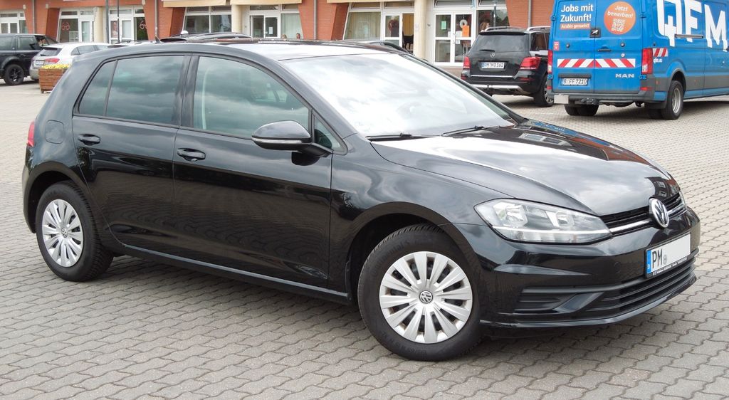 VW Golf 64.349 km 16.490 &euro; Werder (Havel) 14542