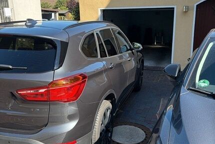 BMW X1 102.500 km 17.700 &euro; Neustadt am Rübenberge 31535
