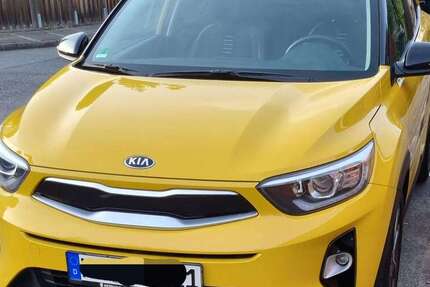 Kia Stonic 66.000 km 17.500 &euro; Hilden 40723