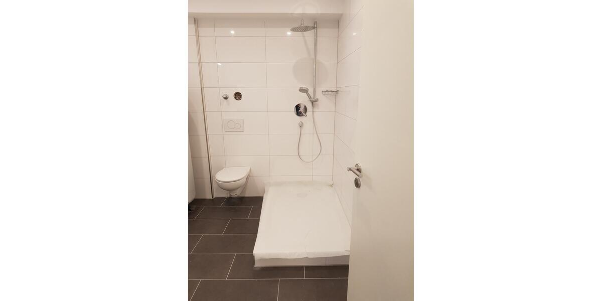 Etagenwohnung Göppingen - 5 Zimmer, 142 m&sup2;, 385.000&euro; | Angebot:27120248