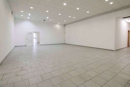 Halle in Wertheim 350.000 € 458 m²