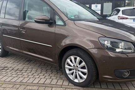VW Touran 264.850 km 4.990 &euro; Munster 29633