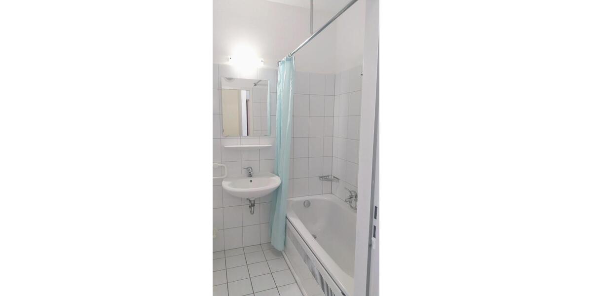 Etagenwohnung Viechtach - 1 Zimmer, 23 m&sup2;, 32.130&euro; | Angebot:25948096