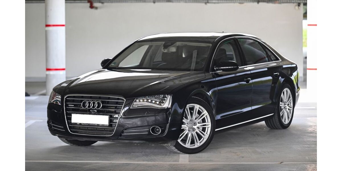Audi A8 63.500 km 30.900 &euro; ingolstadt 85057
