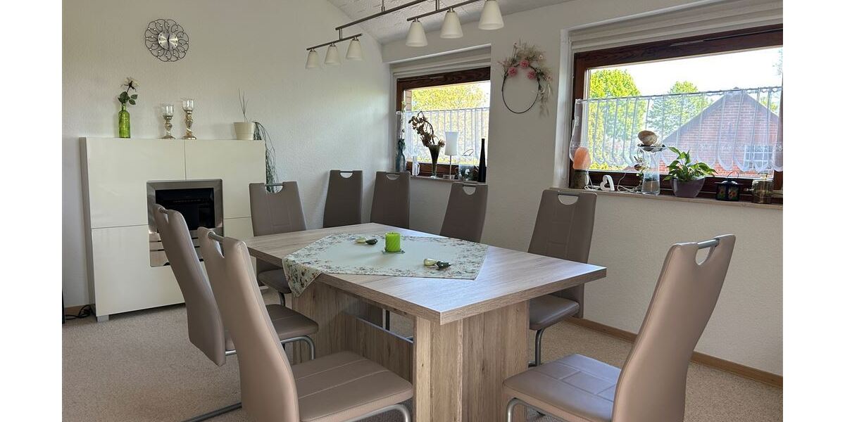Interessantes Wohnhaus mit 2 Wohnungen, Nebengebäude und Grünland - Einfamilienhaus Stolzenau | Angebot:27142431
