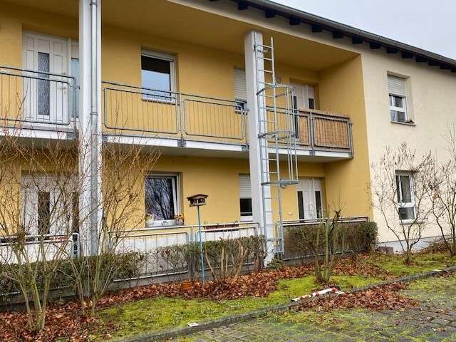 Wohnung zum Mieten in Hohenmölsen 376,50 € 51.5 m²