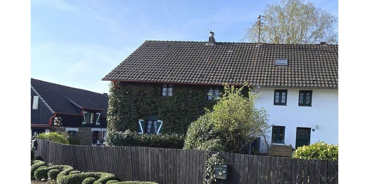 Bauernhaus, Landhaus Much Wellerscheid - 9 Zimmer, 222 m&sup2;, 517.000&euro; | Angebot:25406885