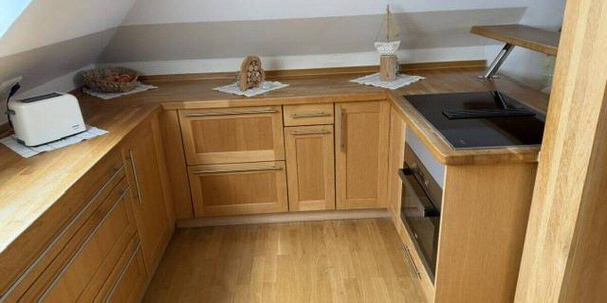 Etagenwohnung Luckau Stadt Luckau - 2 Zimmer, 100 m&sup2;, 1.221&euro; | Angebot:26929519