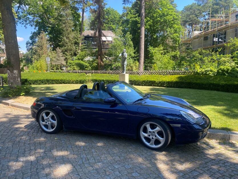Porsche Boxster 139.600 km 18.900 € Berlin 14193