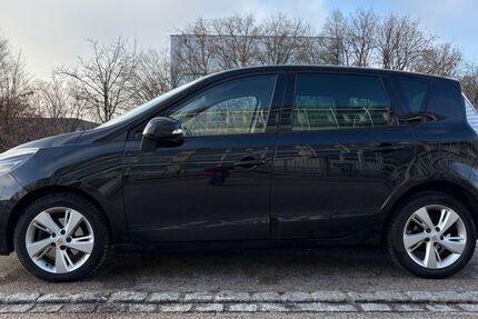 Renault Scenic 174.000 km 4.200 &euro; München 81379