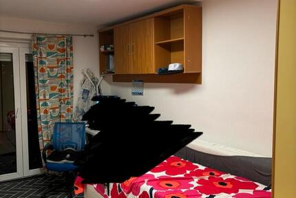 Ich biete ein Zimmer - in Favoritepark LB, 500 Kalt, 120NabnKostn zimmer