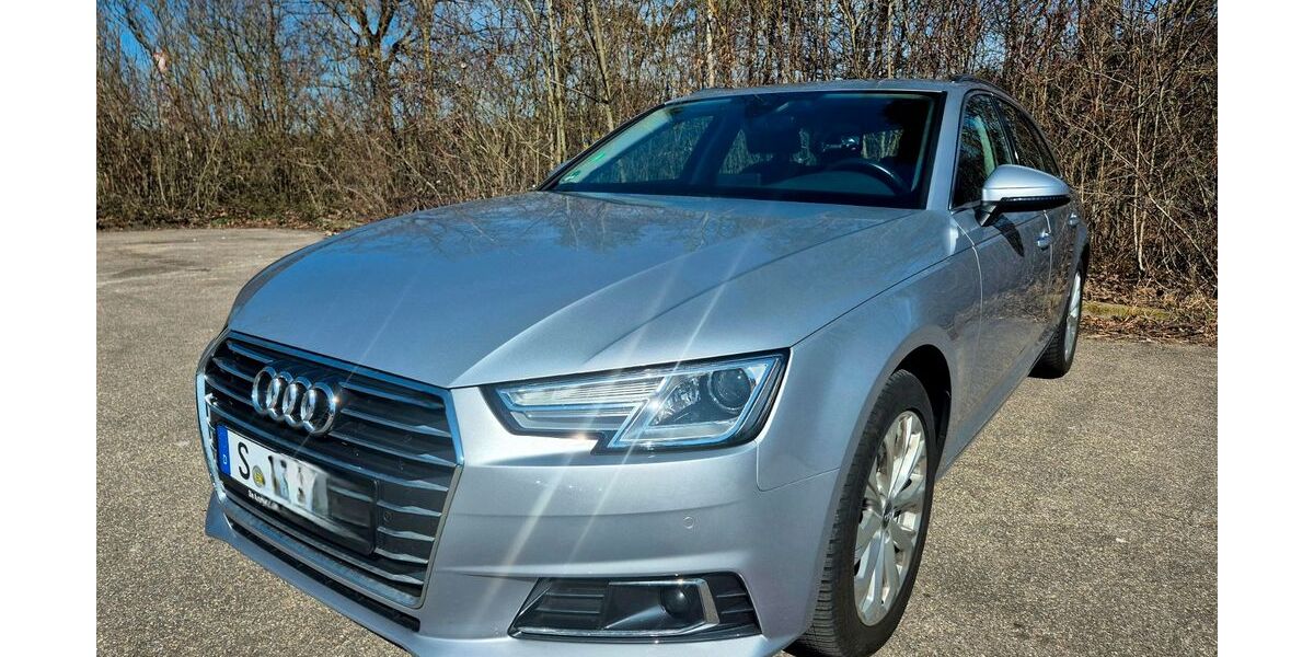 Audi A4 78.000 km 22.000 &euro; Stuttgart 70199