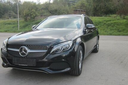 Mercedes-Benz C 250 196.000 km 13.500 € Neckarsulm/ Obereisesheim 74172