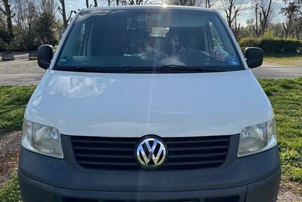 VW T5 Transporter 204.000 km 5.400 &euro; Ketsch 68775