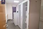 Firmenkomplex mit Garage und Einliegerwohnung 22 zimmer