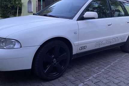 Audi A4 335.000 km 3.500 &euro; Stollberg OT Beutha 09366