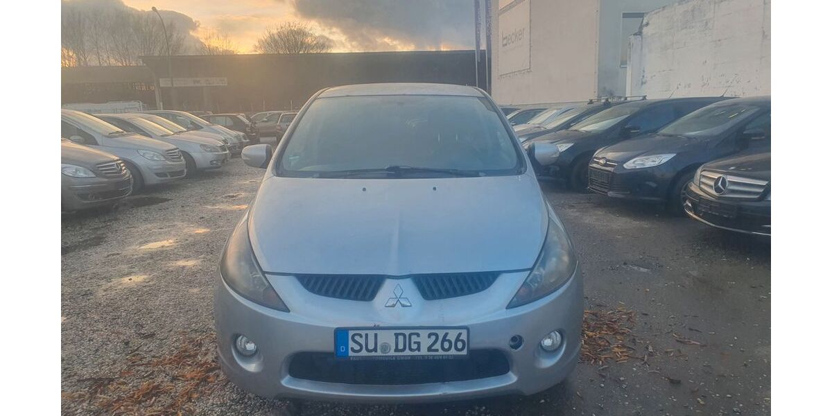 Mitsubishi Grandis 289.000 km 1.400 &euro; Bonn 53227