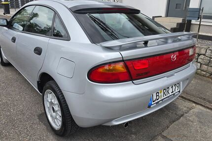 Mazda 323 66.000 km 6.590 &euro; Essen 45327