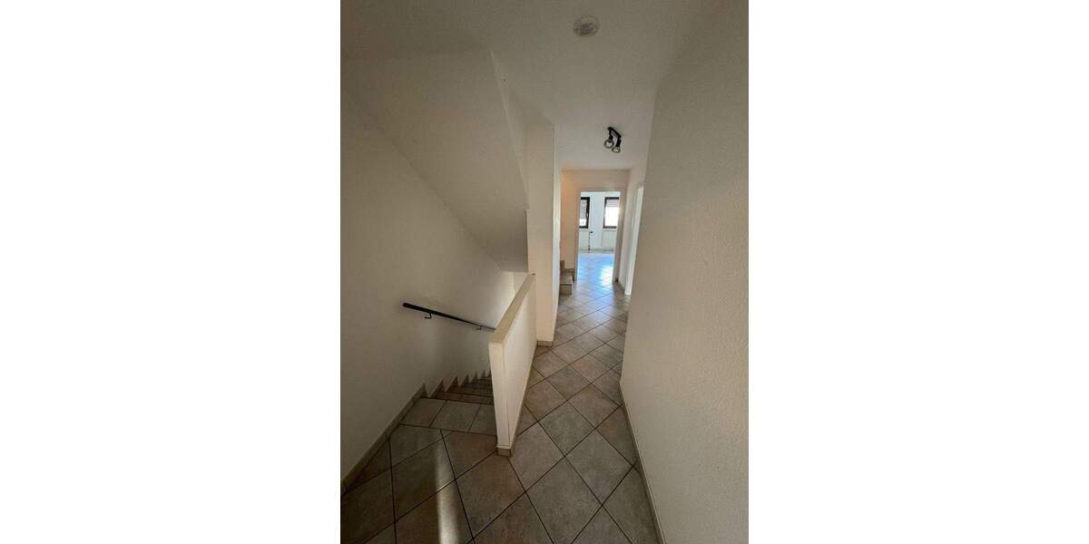 Reihenmittelhaus Ludwigshafen Ruchheim - 5 Zimmer, 125 m&sup2;, 1.680&euro; | Angebot:25822304