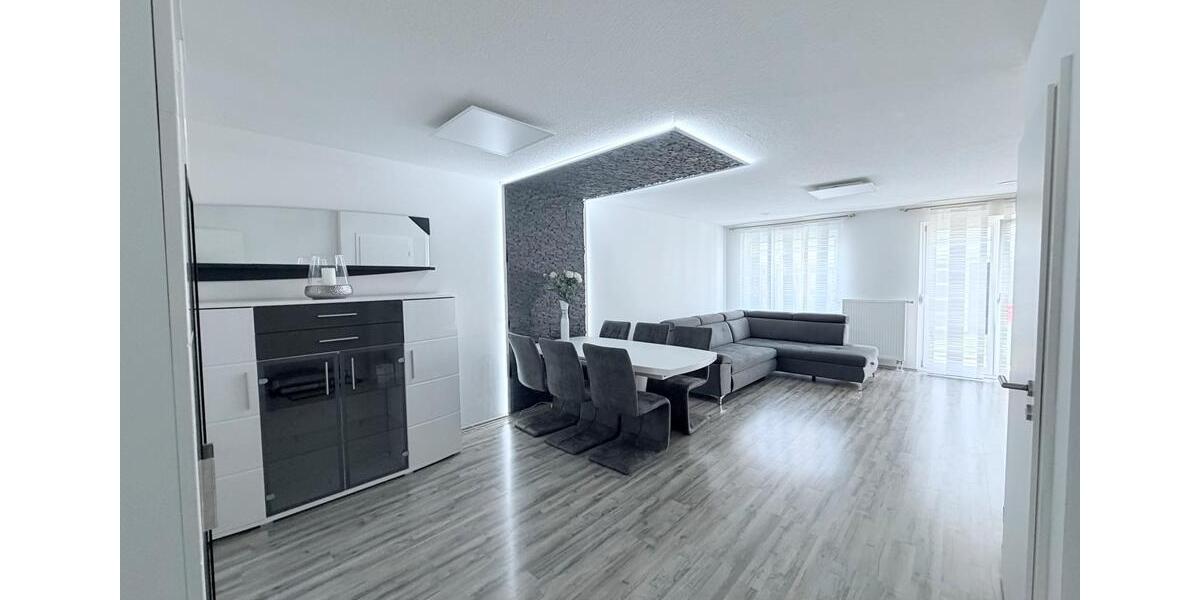 Reihenhaus Adelsdorf - 4 Zimmer, 136 m&sup2;, 549.000&euro; | Angebot:25991623